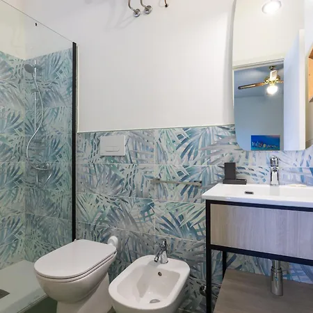 Luxury & Con Accesso Alla Spiaggia E Parcheggio Privato - Vista Mare *