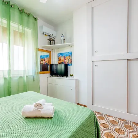 Luxury & Con Accesso Alla Spiaggia E Parcheggio Privato - Vista Mare Gæstehus *